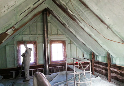 Isolation thermique toit à l'uréthane à Granby